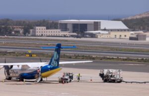 ما يبدو عليه نقص إمدادات وقود الطائرات من قسوة على شركات النقل والمسافرين