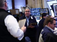 حقق أغنى 500 شخص في العالم أرباحاً تجاوزت ربع تريليون دولار مؤخراً، في ظل تأثر الأسواق غير المستقرة بالهدنة الهشة التي أعقبت الحرب مع إيران.