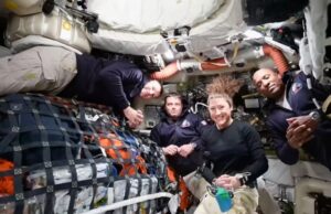 تبدأ مركبة أرتميس 2 بالانطلاق من مدار الأرض وتتجه نحو القمر