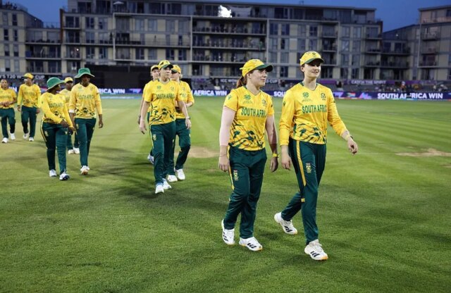 جدول نقاط كأس العالم T20 للسيدات 2026: الترتيب المحدث ومعدل التشغيل الصافي بعد فوز الهند على بنجلاديش وجنوب إفريقيا على هولندا
| itg-ar.com