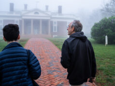 Gary Shteyngart, a Russian-Born Author, Tours Thomas Jefferson’s Home With His Son | itg-ar.com Gary Shteyngart, a Russian-Born Author, Tours Thomas Jefferson’s Home With His Son | itg-ar.com