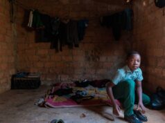 The head of the family is 17. Money is tight. The roof leaks. How did this happen? | itg-ar.com The head of the family is 17. Money is tight. The roof leaks. How did this happen? | itg-ar.com