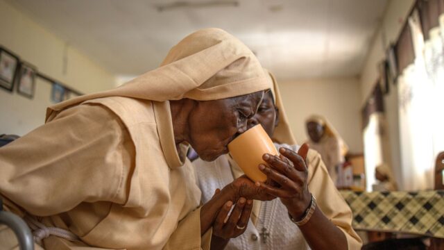 These nuns spent a lifetime helping others. In their last years, who will help them? | itg-ar.com