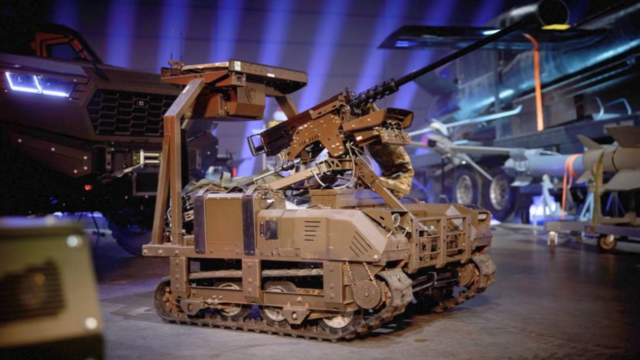 "UGVs هي المستقبل الجديد للحرب" - داخل الوحدة الأوكرانية التي "UGVs هي المستقبل الجديد للحرب" - داخل الوحدة الأوكرانية التي من المقرر أن تصبح أول لواء عسكري في العالم حيث يفوق عدد الروبوتات عدد الجنود البشر
| itg-ar.com
