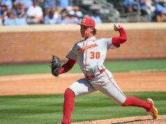 USC تعود بقوة ضد UNC لتأخذ المباراة الأولى من Super Regional
| itg-ar.com USC تعود بقوة ضد UNC لتأخذ المباراة الأولى من Super Regional
| itg-ar.com