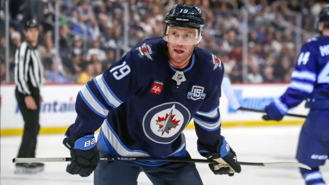 أعلن نجم NHL جوناثان تووز اعتزاله بعد مسيرة استمرت 16 عامًا وثلاثة كؤوس ستانلي
| itg-ar.com