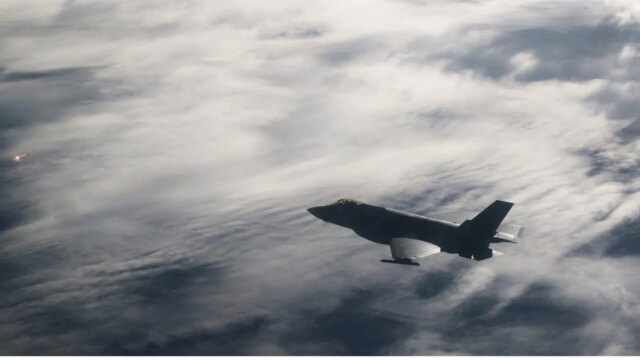 البحرية الأمريكية تمنح شركة Raytheon مبلغ 1.1 مليار دولار لتوسيع القدرة الإنتاجية للصواريخ AIM-9X
| itg-ar.com