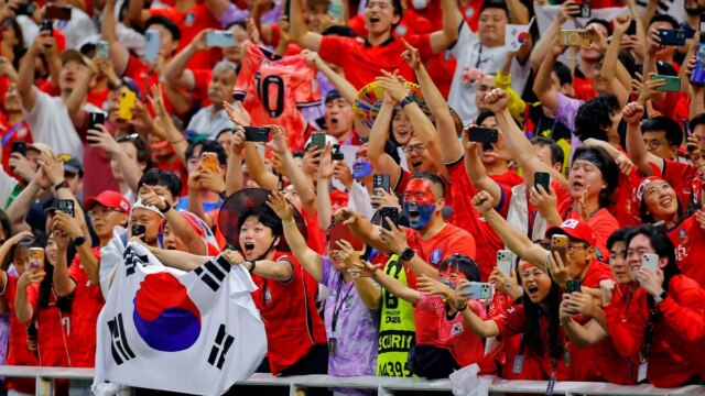 التيكيلا و"جانجنام ستايل": مشجعو كأس العالم في كوريا الجنوبية يستمتعون التيكيلا و"جانجنام ستايل": مشجعو كأس العالم في كوريا الجنوبية يستمتعون بالمكسيك
| itg-ar.com
