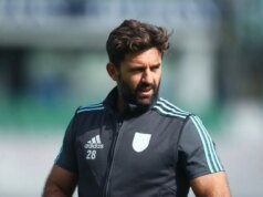 الفائز بكأس العالم في إنجلترا يوقع عقدًا احترافيًا للبيسبول، ويسجل الضربة القاضية في أول ظهور له
| itg-ar.com الفائز بكأس العالم في إنجلترا يوقع عقدًا احترافيًا للبيسبول، ويسجل الضربة القاضية في أول ظهور له
| itg-ar.com