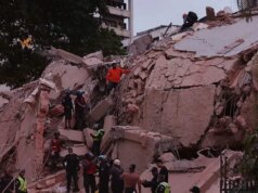 اللاعبون والمشجعون يفرون من الملعب عندما تضرب الزلازل القوية خلال مباراة البيسبول في فنزويلا
| itg-ar.com اللاعبون والمشجعون يفرون من الملعب عندما تضرب الزلازل القوية خلال مباراة البيسبول في فنزويلا
| itg-ar.com