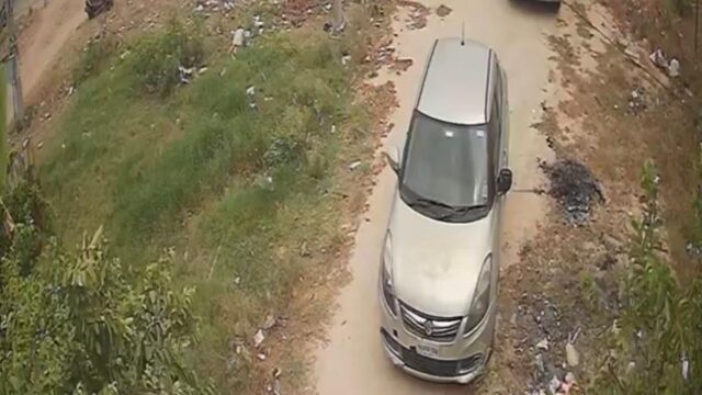 النقود المسروقة من سيارة Sholingur AIADMK MLA السابق | itg-ar.com النقود المسروقة من سيارة Sholingur AIADMK MLA السابق
| itg-ar.com