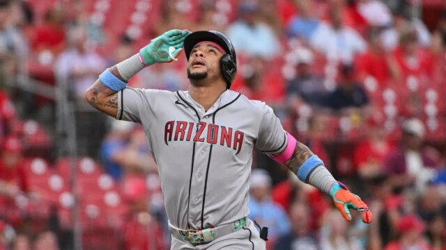 اندلع Diamondbacks لمدة 6 في المركز الرابع إلى أسفل الكاردينالز
| itg-ar.com