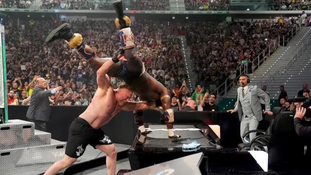 بروك ليسنر ينتصر على أوبا فيمي في مباراة ملحمية ثانية للمنافسة في WWE Clash في إيطاليا
| itg-ar.com