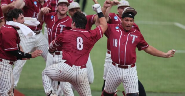 بطولة NCAA للبيسبول: التوقعات للبطولات الإقليمية الفائقة
| itg-ar.com