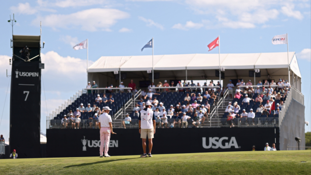 تدافع USGA عن مكان بطولة الولايات المتحدة المفتوحة على الرغم من التذاكر غير المباعة وضياع "عشرات الملايين من الدولارات".
| itg-ar.com