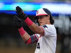 تريستان جراي، يتابع التوأم اكتساح White Sox لثلاث مباريات
| itg-ar.com تريستان جراي، يتابع التوأم اكتساح White Sox لثلاث مباريات
| itg-ar.com