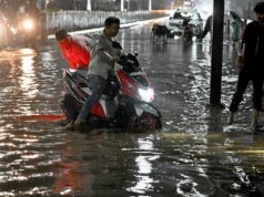 تسببت الأمطار الغزيرة في تشبع المياه في فيساخاباتنام
| itg-ar.com تسببت الأمطار الغزيرة في تشبع المياه في فيساخاباتنام
| itg-ar.com