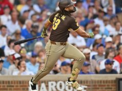 تقدم Seiya سوزوكي أغنية منفردة مثل Cubs down Padres
| itg-ar.com تقدم Seiya سوزوكي أغنية منفردة مثل Cubs down Padres
| itg-ar.com