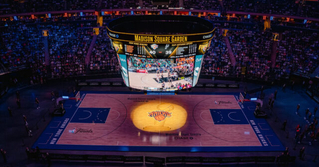 تم إلغاء Knicks Watch Party في MSG مع تكثيف أمان تم إلغاء Knicks Watch Party في MSG مع تكثيف أمان اللعبة 3 لترامب
| itg-ar.com