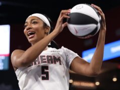 تم تصنيف Angel Reese وCarla Leite وأكثر عمليات الاستحواذ تأثيرًا في WNBA
| itg-ar.com تم تصنيف Angel Reese وCarla Leite وأكثر عمليات الاستحواذ تأثيرًا في WNBA
| itg-ar.com