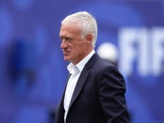 ديدييه ديشامب يعود إلى فرنسا بعد حضور جنازة والدته
| itg-ar.com ديدييه ديشامب يعود إلى فرنسا بعد حضور جنازة والدته
| itg-ar.com