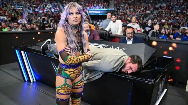 سامي زين من WWE يشارك الثناء على جوني جارجانو، ويتحدث سامي زين من WWE يشارك الثناء على جوني جارجانو، ويتحدث عن "حالته الخضرية" في سماك داون
| itg-ar.com