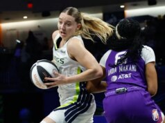 سجلت Paige Bueckers أعلى مستوى لها هذا الموسم بـ 31 نقطة لتقود Wings على Mercury
| itg-ar.com سجلت Paige Bueckers أعلى مستوى لها هذا الموسم بـ 31 نقطة لتقود Wings على Mercury
| itg-ar.com