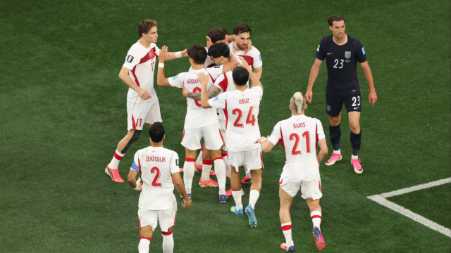 سلمت USMNT فحصًا واقعيًا للبحث عن تاريخ كأس العالم حيث ينادي أليكسي لالاس النجوم الذين "لم يقدموا أداءً" ضد تركيا
| itg-ar.com