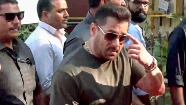شركة Delhi HC تصدر إشعارًا إلى صانعي فيلم Kala Hiran شركة Delhi HC تصدر إشعارًا إلى صانعي فيلم Kala Hiran بشأن التماس سلمان خان
| itg-ar.com