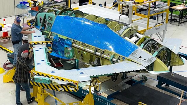 طائرة X من DARPA مصممة للمناورة بدفعات من الهواء، وقد طائرة X من DARPA مصممة للمناورة بدفعات من الهواء، وقد تم ربط أجنحة جديدة بها
| itg-ar.com