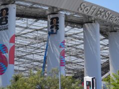 عمال استاد SoFi يصوتون لصالح الإضراب قبل كأس العالم
| itg-ar.com عمال استاد SoFi يصوتون لصالح الإضراب قبل كأس العالم
| itg-ar.com