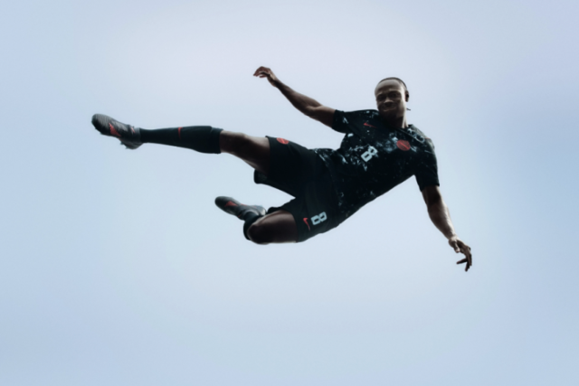 فرق كأس العالم لا تقاتل من أجل المجد فقط. ملايين فرق كأس العالم لا تقاتل من أجل المجد فقط. ملايين الدولارات تلعب دورها
| itg-ar.com