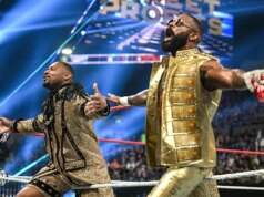 فريق The Street Profits يفوز ببطولة العالم للفرق الثنائية بمساعدة سيث رولينز في عرض “Monday Night Raw”
| itg-ar.com فريق The Street Profits يفوز ببطولة العالم للفرق الثنائية بمساعدة سيث رولينز في عرض "Monday Night Raw"
| itg-ar.com
