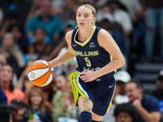 قميص أول بقيمة 64.720 دولارًا يضع Paige Bueckers على قمة سوق تذكارات WNBA
| itg-ar.com قميص أول بقيمة 64.720 دولارًا يضع Paige Bueckers على قمة سوق تذكارات WNBA
| itg-ar.com