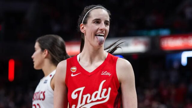 كايتلين كلارك تكشف النقاب عن حذاء Nike Caitlin 1 كأول كايتلين كلارك تكشف النقاب عن حذاء Nike Caitlin 1 كأول حذاء مميز لها مع تاريخ إصدار في أكتوبر
| itg-ar.com