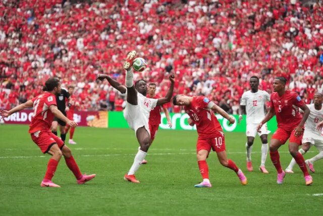 كندا تسعى للفوز على جنوب أفريقيا في أول مباراة إقصائية لكأس العالم
| itg-ar.com