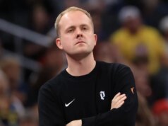 لقد اختارت WNBA للتو مدرب الشهر، وهو يستحق ذلك عن جدارة
| itg-ar.com لقد اختارت WNBA للتو مدرب الشهر، وهو يستحق ذلك عن جدارة
| itg-ar.com