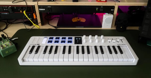 لقد وجدت المعتدل من وحدات تحكم MIDI المحمولة | itg-ar.com لقد وجدت المعتدل من وحدات تحكم MIDI المحمولة
| itg-ar.com
