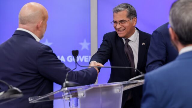 لم يتم تحديد الانتخابات التمهيدية لمنصب حاكم ولاية كاليفورنيا حيث يتنافس المرشحون على أن يكونوا في المركزين الأولين
| itg-ar.com