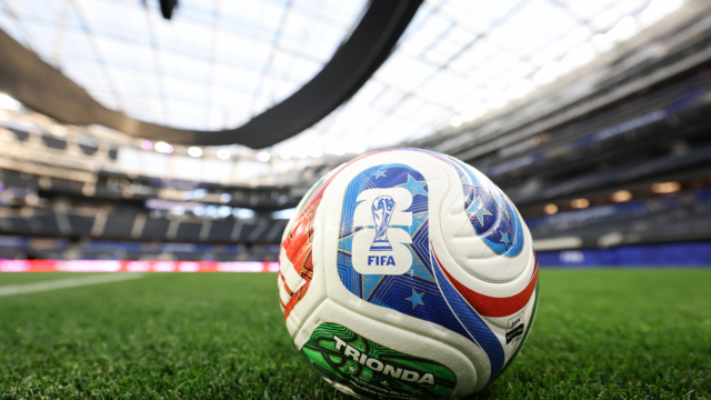 لماذا تقام ثلاث مراسم افتتاح لكأس العالم 2026 ومن الذي لماذا تقام ثلاث مراسم افتتاح لكأس العالم 2026 ومن الذي يؤدي في كل منها؟
| itg-ar.com