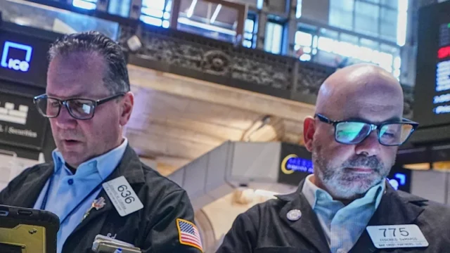 مؤشر ASX يستعد للارتفاع، وارتفاع وول ستريت، وانخفاض أسعار النفط مؤشر ASX يستعد للارتفاع، وارتفاع وول ستريت، وانخفاض أسعار النفط مع إعلان ترامب عن اقتراب اتفاق السلام؛ تقوم شركة SpaceX بتسعير الاكتتاب العام بسعر 135 دولارًا أمريكيًا للسهم
| itg-ar.com