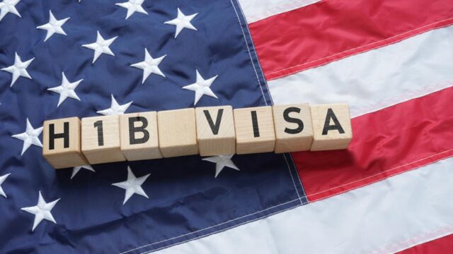 مورنينج دايجست: قاضي أمريكي يلغي رسوم تأشيرة ترامب H-1B البالغة مورنينج دايجست: قاضي أمريكي يلغي رسوم تأشيرة ترامب H-1B البالغة 100 ألف دولار؛ إنقاذ 24 بحارًا هنديًا من سفينة أصيبت بصاروخ أمريكي، وأكثر من ذلك
| itg-ar.com