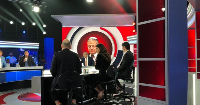 نجوم القناة التلفزيونية الإسرائيلية لمحبي بيبي ينقلبون على ترامب | نجوم القناة التلفزيونية الإسرائيلية لمحبي بيبي ينقلبون على ترامب
| itg-ar.com