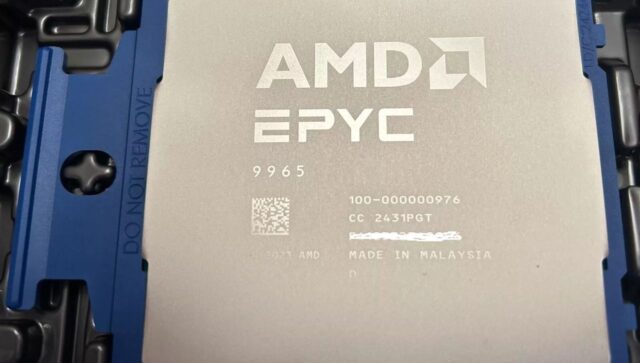 واحدة من أقوى وحدات المعالجة المركزية من AMD تحصل على تخفيض في السعر بنسبة 60% - تبلغ تكلفة وحدة المعالجة المركزية EPYC 9965 ذات 192 نواة أقل من 6000 دولار جديدة ولا أستطيع تفسير سبب كونها رخيصة جدًا
| itg-ar.com
