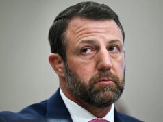 وزير الأمن الداخلي يحتفل بخروج إيران من كأس العالم بـ”رقصة سعيدة”
| itg-ar.com وزير الأمن الداخلي يحتفل بخروج إيران من كأس العالم بـ"رقصة سعيدة"
| itg-ar.com