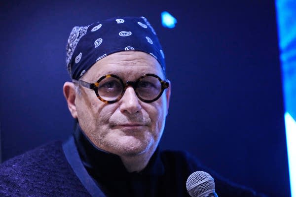 يستهدف المصمم إسحاق مزراحي للقيام بدور جديد كمدير إبداعي بشكل يستهدف المصمم إسحاق مزراحي للقيام بدور جديد كمدير إبداعي بشكل عام
| itg-ar.com