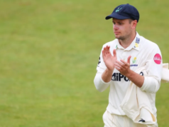 يسجل أحد أعضاء فريق One Test Wonder England أول مائة من الدرجة الأولى من رقم 9 بعد أسابيع من الفصل المؤلم في 99
| itg-ar.com يسجل أحد أعضاء فريق One Test Wonder England أول مائة من الدرجة الأولى من رقم 9 بعد أسابيع من الفصل المؤلم في 99
| itg-ar.com