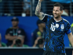 يسجل ليونيل ميسي تاريخًا فريدًا في كأس العالم، لكنه لن يتمكن من مواجهة كريستيانو رونالدو إلا في المباراة النهائية
| itg-ar.com يسجل ليونيل ميسي تاريخًا فريدًا في كأس العالم، لكنه لن يتمكن من مواجهة كريستيانو رونالدو إلا في المباراة النهائية
| itg-ar.com