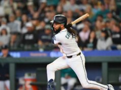 يضع البحارة INF JP Crawford (يد مصابة بكدمات) في IL لمدة 10 أيام
| itg-ar.com يضع البحارة INF JP Crawford (يد مصابة بكدمات) في IL لمدة 10 أيام
| itg-ar.com