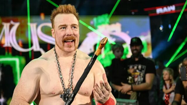 يعاني نجم WWE Sheamus من جرح سيئ في الرأس نتيجة يعاني نجم WWE Sheamus من جرح سيئ في الرأس نتيجة حادث واضح في صالة الألعاب الرياضية
| itg-ar.com